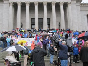 rally on capitol steps